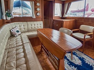 42ft 1989 Grand Banks 42 Classic 8 Seating