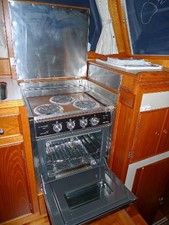 42ft 1989 Grand Banks 42 Classic 9 Galley