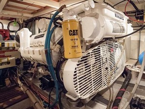 42ft 1989 Grand Banks 42 Classic 28 Engine Room