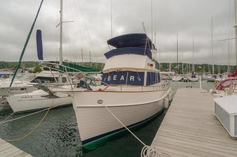 42ft 1989 Grand Banks 42 Classic 36 Profile Bow