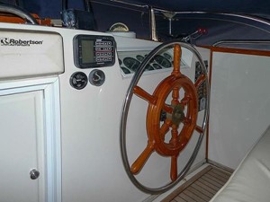 42ft 1989 Grand Banks 42 Classic 52 Helm