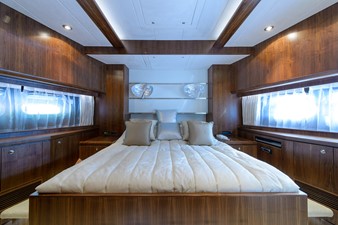 Anna 2 12 Forward Stateroom