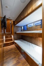 Anna 2 16 Crew Quarters Aft