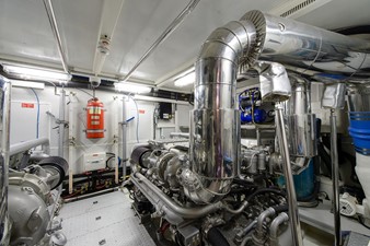 Anna 2 31 Engine Room