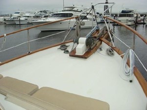 Stevedore 4 42' Kadey Krogen foredeck