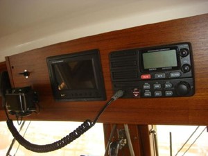 Stevedore 34 42' Kadey Krogen pilothouse overhead electronics photo2
