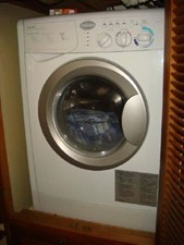 Stevedore 46 42' Kadey Krogen washer-dryer