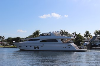 Horizon E78 3 The hydraulic hard top and mast down, going under PGA Bridge