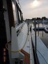 My Way 4 34' Mainship starboard side deck