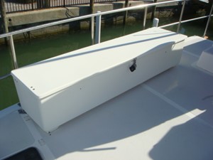 Virginia 10 46' Nordhavn Flybridge Deck Box 
