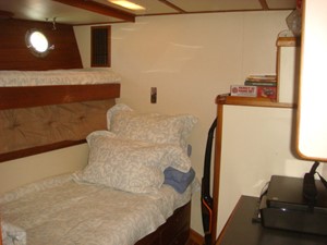 Virginia 37 46' Nordhavn Guest Stateroom photo2