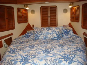 Virginia 30 46' Nordhavn Master Stateroom 