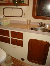 Virginia 34 46' Nordhavn Master Stateroom Head 