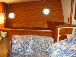Virginia 31 46' Nordhavn Master Stateroom Port 