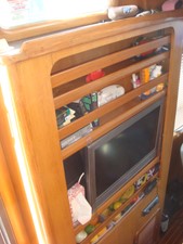 Virginia 22 46' Nordhavn Salon Shelves 