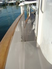 46' Nordhavn Starboard Side Deck 