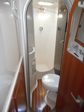 Endeavour 18 34' PDQ PowerCat Head 