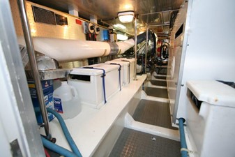 Amazing Grace 18 Engine room