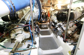 Amazing Grace 19 Engine room