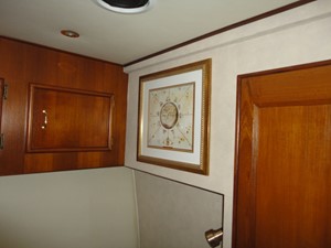 MULLET 12 Guest Stateroom