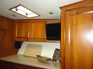 MULLET 10 Master Stateroom