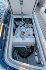 RIVA 44 32 Engine Compartment