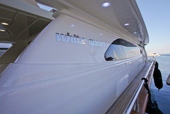 WHITE QUEEN 38 