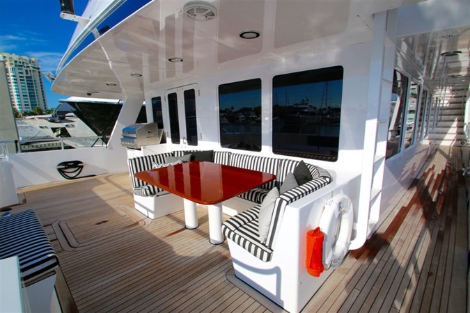 Aft Deck Settee 