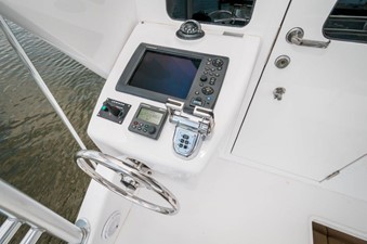 Colby Jean 34 Auxiliary Controls