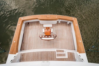 Colby Jean 39 Cockpit