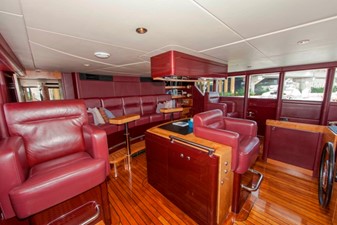 PERSEVERANCE II 8 Pilothouse