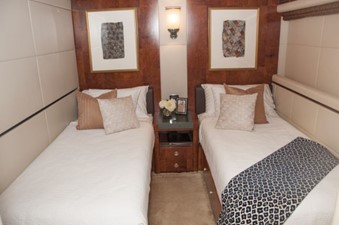 PERSEVERANCE II 17 Twin Guest Aft Starboard