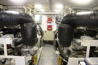 Shadow Fox 66 Engine Room