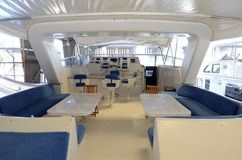 PLATYPUS 6 Flybridge