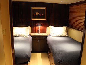SOVEREIGN 12 