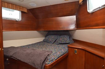 SOLSTICE I 28 Guest Stateroom