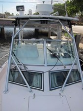 27ft 2000 Grady White Sailfish 17 Facing Aft