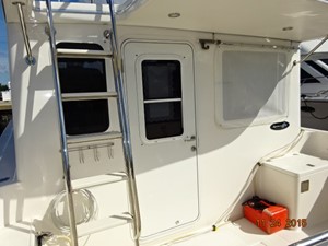 Jenna Star 12 34' American Tug cockpit forward