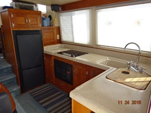 Jenna Star 22 34' American Tug galley photo2