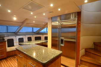BLUE MOON II 7 Galley