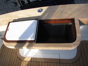 AZUL 8 