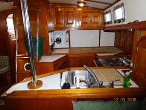 Nobadeer 25 47' Mariner galley photo2