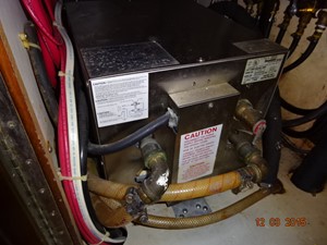 Nobadeer 38 47' Mariner water heater