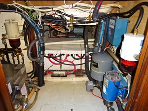 Nobadeer 39 47' Mariner aft equipment compartment