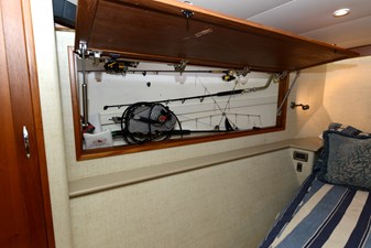 MAXIMUS 5 Master Stateroom - Portside