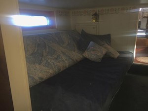 No Name 16 Guest Fold Out Berth