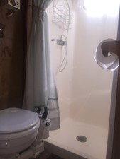 No Name 19 Stand Up Shower