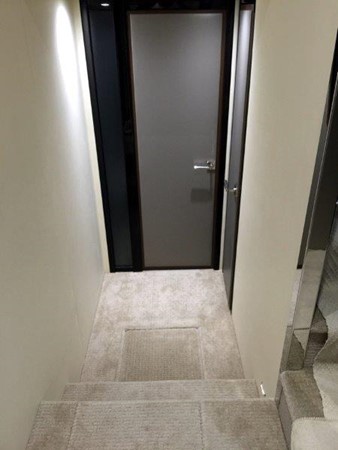 Marquis 630 Sport Yacht