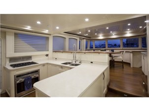 KAYTOO 8 Galley
