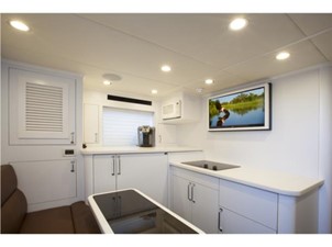 KAYTOO 12 Crew Mess